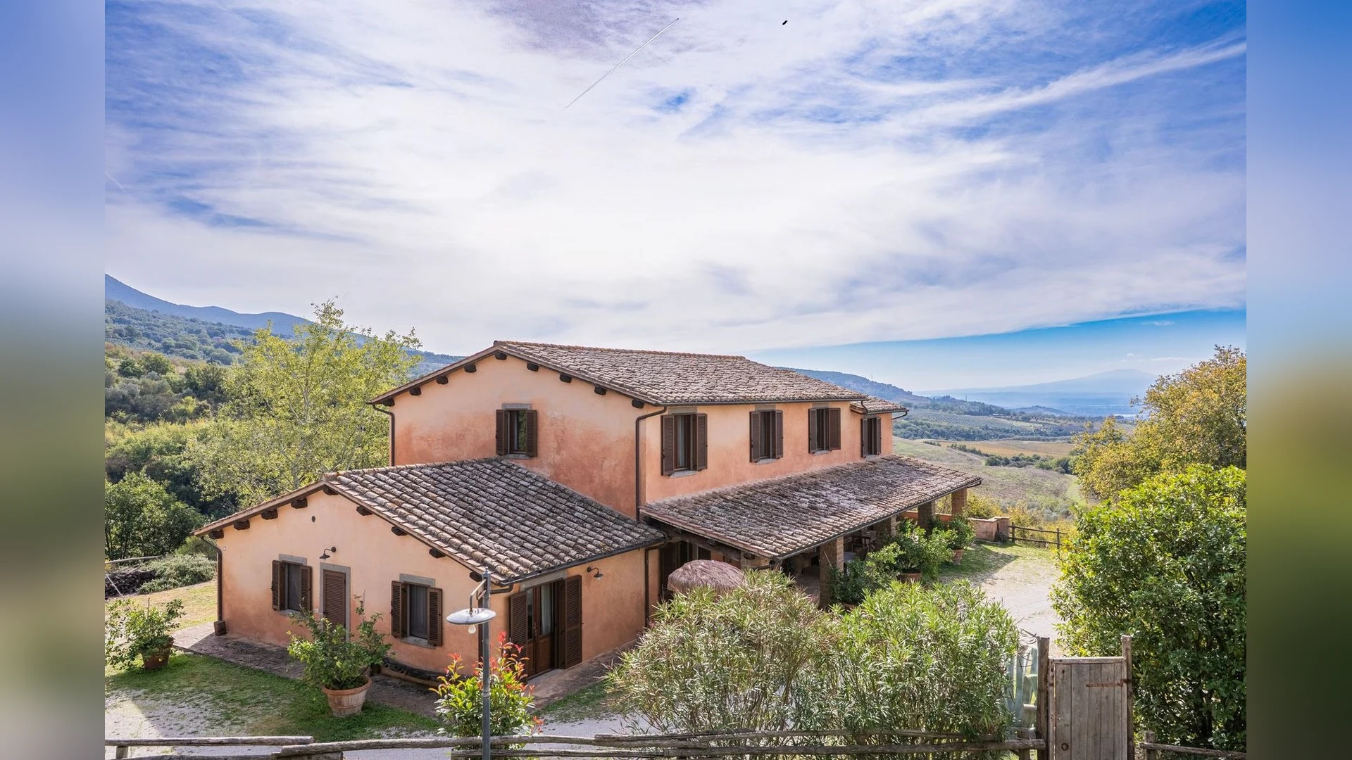 Casale Poggio Della Volara, terni (Umbria)